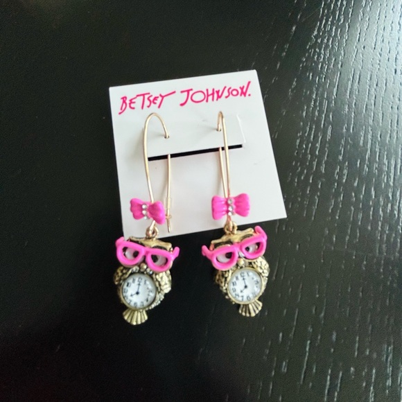Betsey Johnson Owl Clock Earrings Dangle NWT - Picture 1 of 2